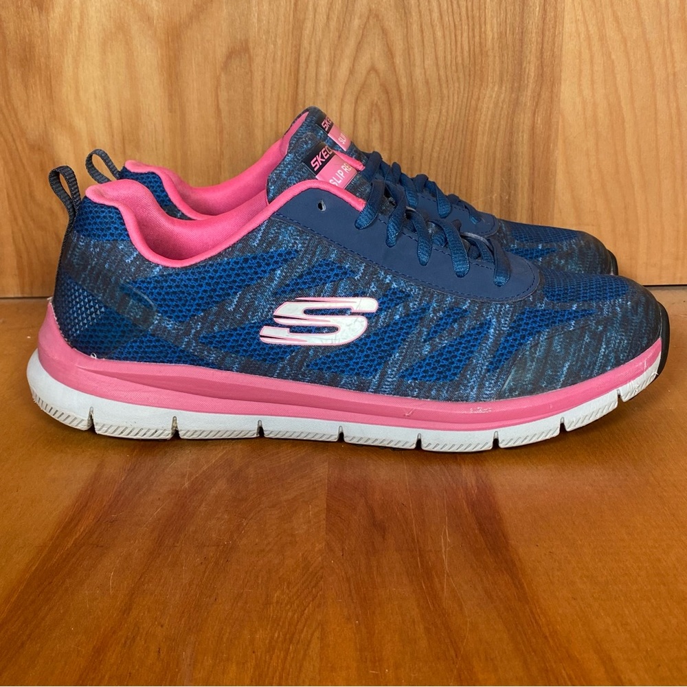 Womens 10 Skechers Work Comfort Flex Slip Resistant Shoes Blue Pink SEF0719